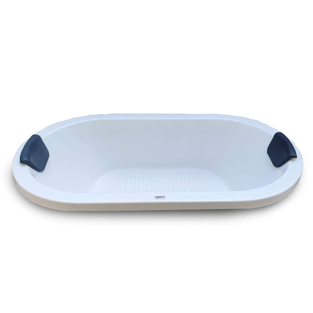 Madonna Penguin 5.5 Feet Acrylic Oval-Shaped Bathtub – White